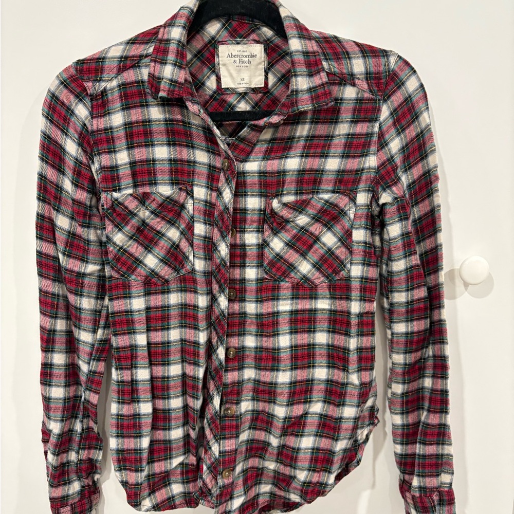 🌟3/$15🌟 Abercrombie & Fitch Red and White Flannel